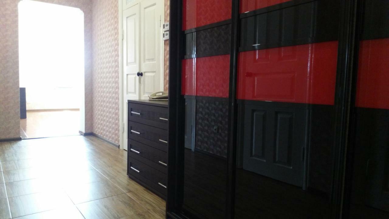 Separate Room Homestay In A Private House, Facilities Shared With Owner Berdychiv ภายนอก รูปภาพ